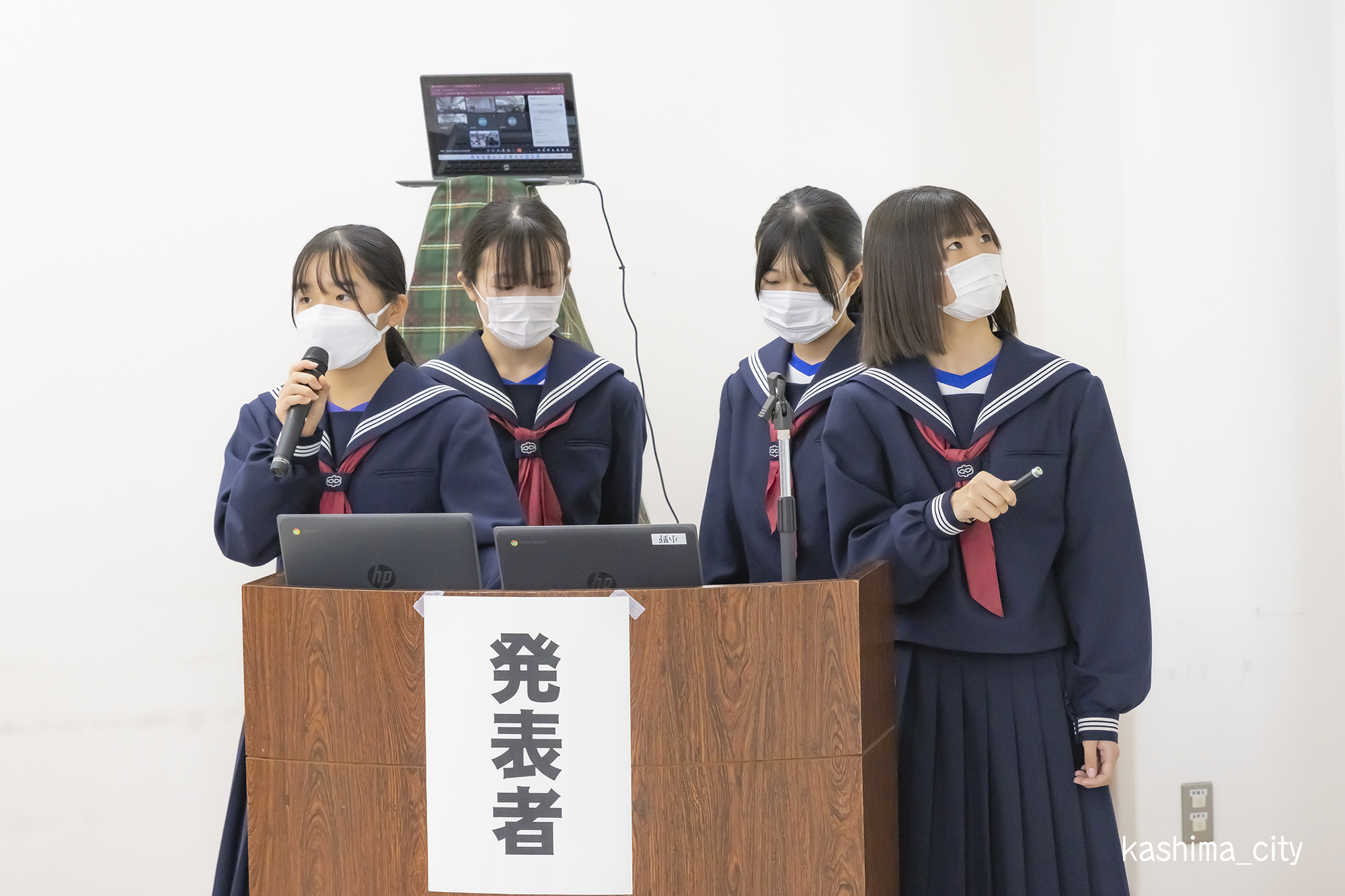 1班発表の様子①