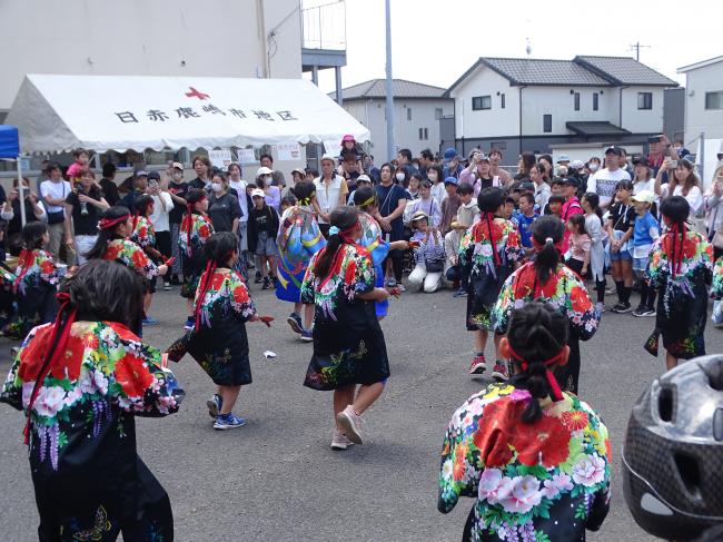スタート祭よさこい披露