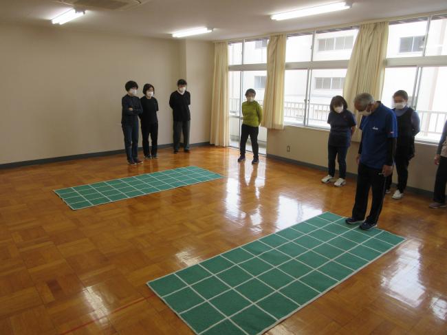 スクエアステップ