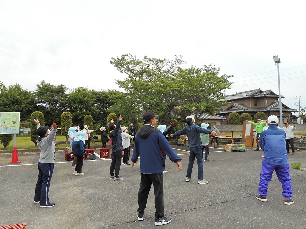 最初に十分準備体操