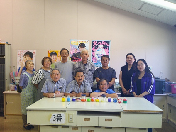 参加者みんなで記念写真