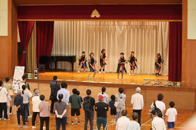 軽スポーツ体験よさこい披露
