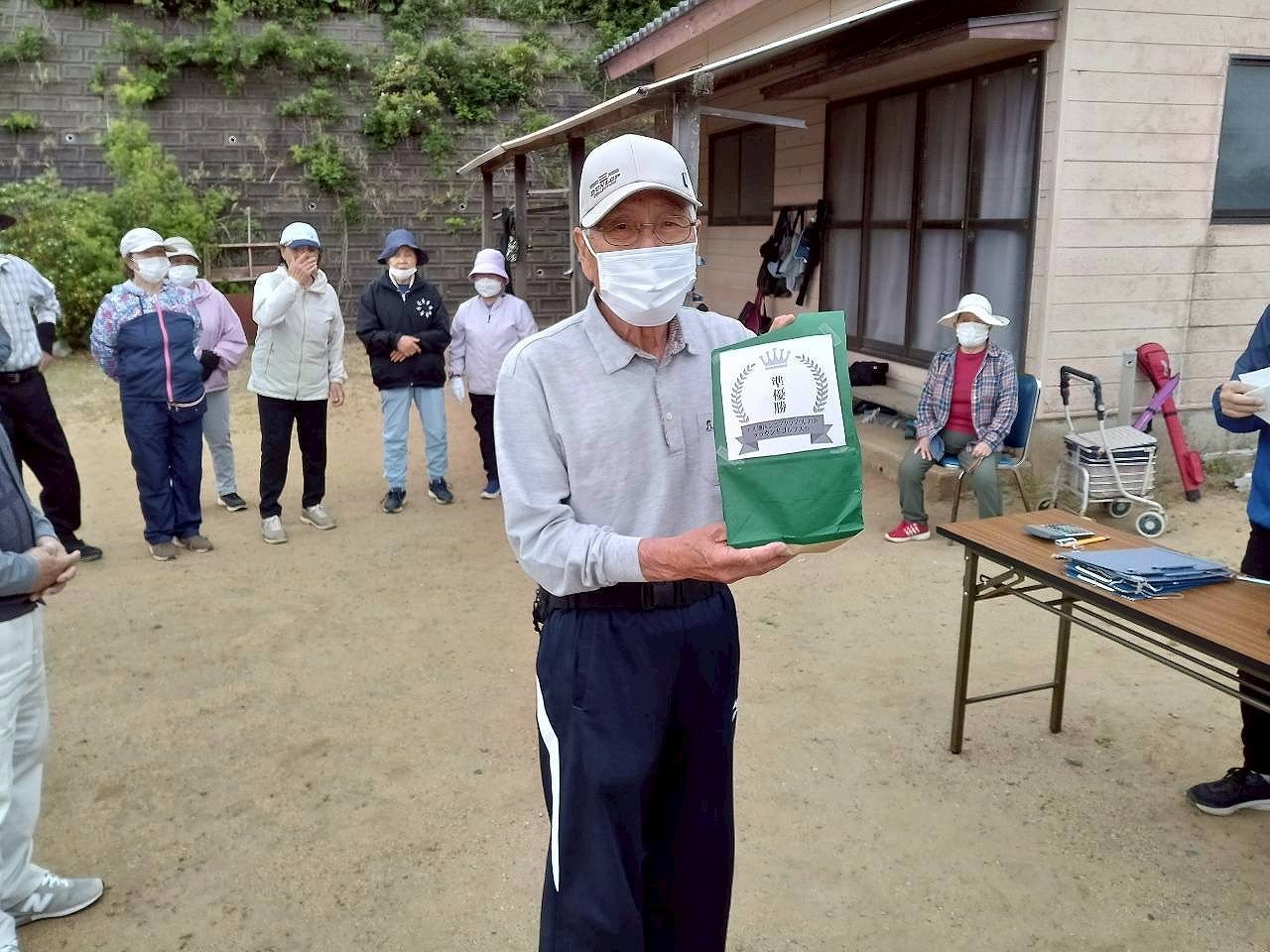 グラウンドゴルフの様子